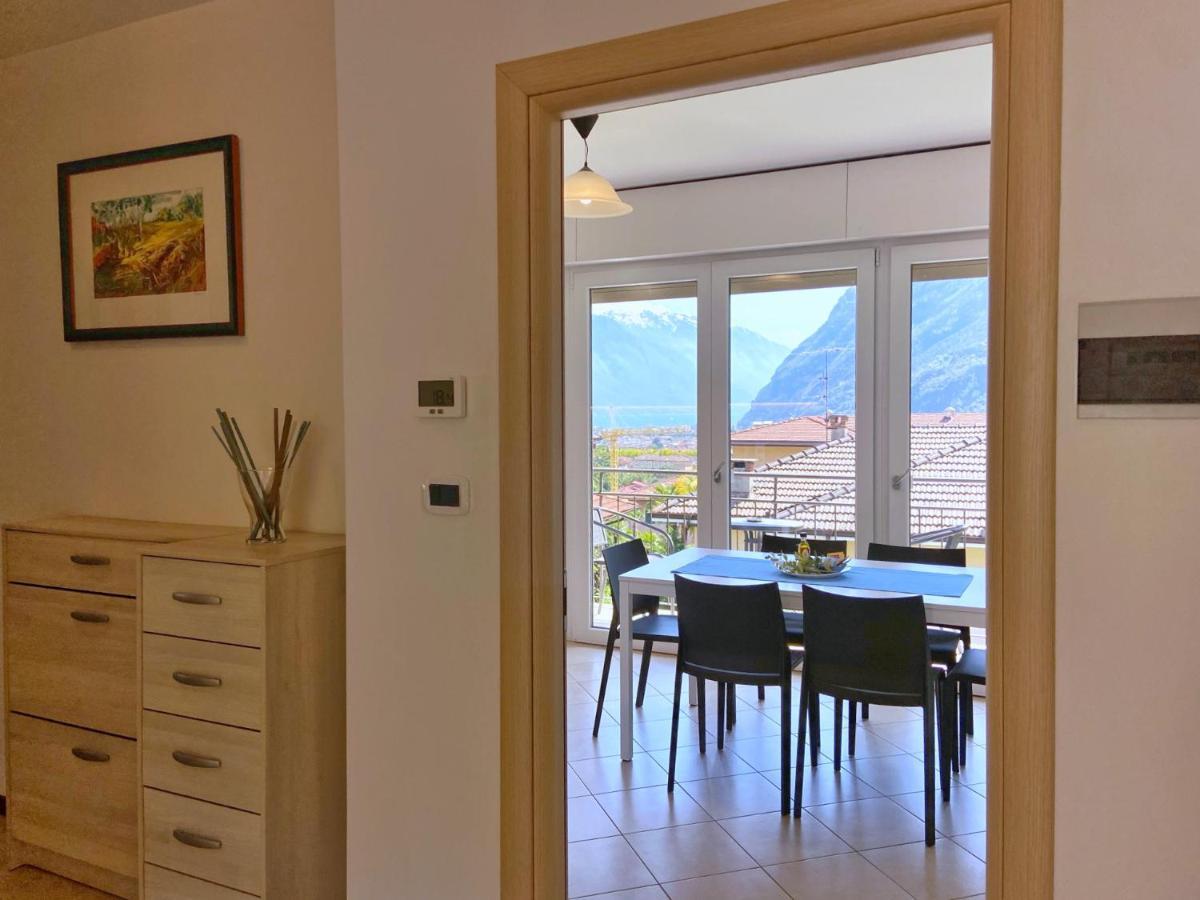 Villa Desy Riva del Garda Bagian luar foto