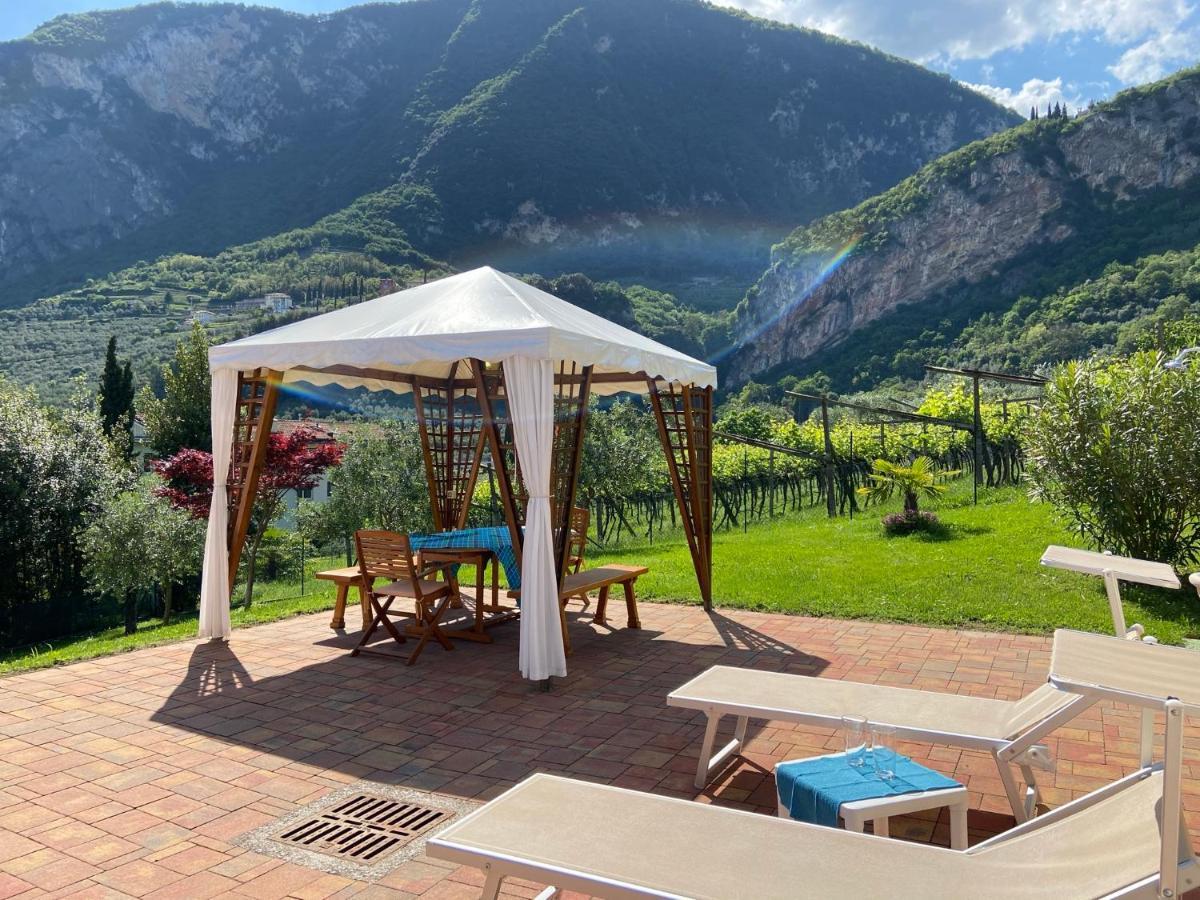 Villa Desy Riva del Garda Bagian luar foto